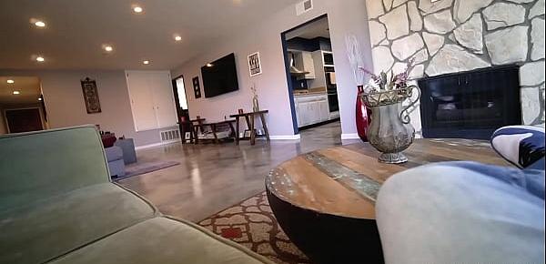 Stepmom London helps me take my load off